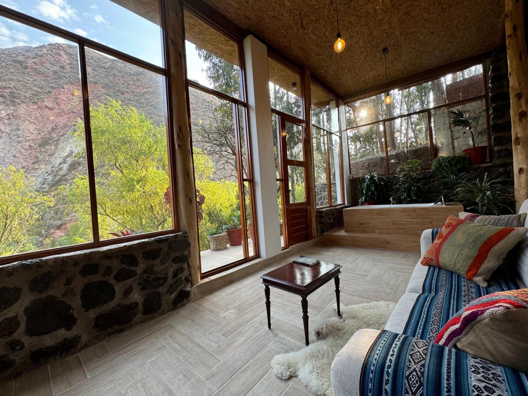 Spirit Of The River Lodge Cuzco Room photo